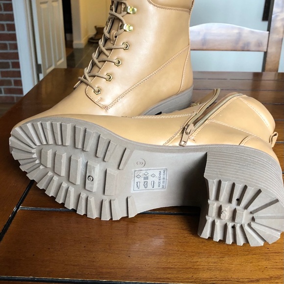 Brand new, military style boots with heel. - Picture 4 of 5